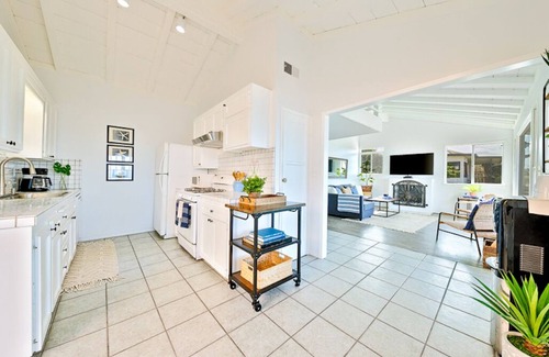 Cardiff-by-the-Sea Cottage | Cardiff Beach Cottage, Unobstructed Ocean View, .5 Miles to Sand!