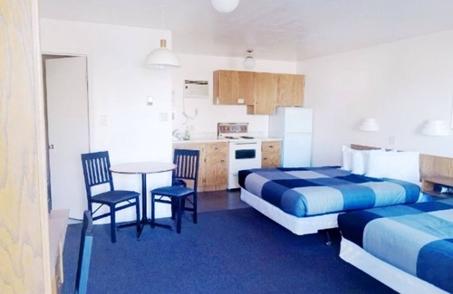 Cardston Hotel | Cardston Inn