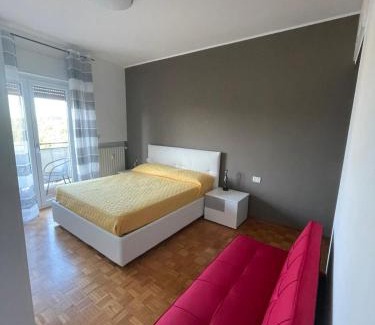 Monfalcone Apartment | Carducci Chic Appartamento con 3 camere Monfalcone