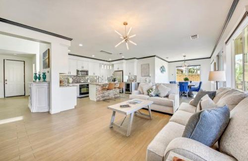 Terra Lago House | Carebnb with Waterslide and Casita