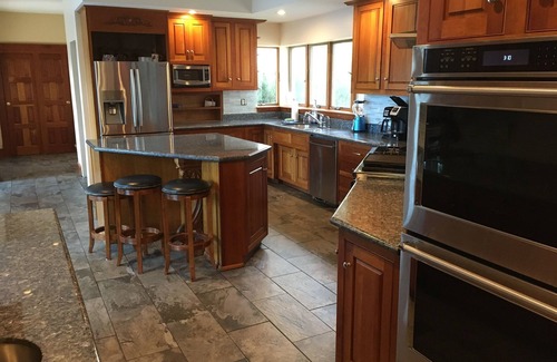 Bethel House | Caribou Run Private Retreat with Mountain Views