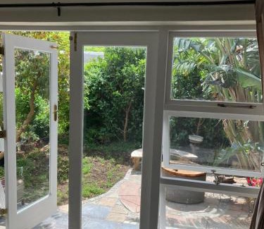 Bredasdorp House | Carneddie cottage-garden