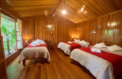 Oxapampa Hotel | Carolina Egg Gasthaus