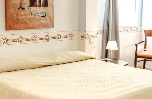 Brusimpiano Hotel | Caroline Hotel