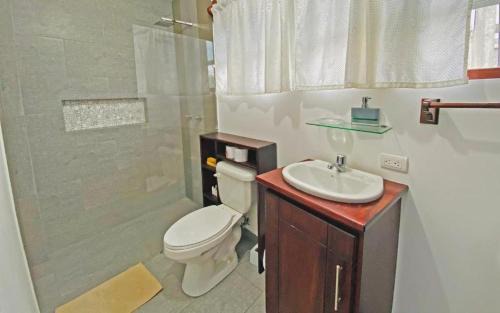 Bahia de la Academia House | Carpao Lodging Galapagos