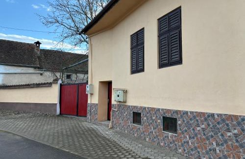 Mandra House | Casă la țară