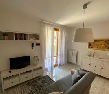 Castelnuovo Misericordia Apartment | CASA LA CAMPANELLA