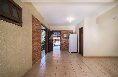 Bombas House | Casa Água Marinha 8 Quartos Para 30 Pessoas a 100 Metros do mar - Vivamariscal