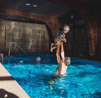 Pichilemu House | Casa 38 en Condominio Piscina climatizada 5 pax