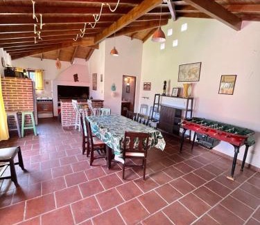 General San Martin House | Casa a 1 cuadra del golf - Familias y jovenes