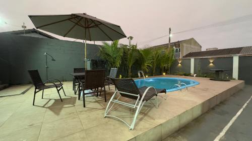 Matinhos House | Casa a 60m do Mar Ar Condicionado e Piscina
