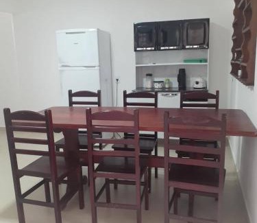 Toninhas House | Casa a 80m da Praia das Toninhas