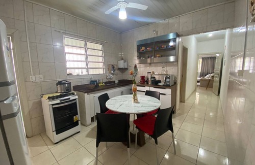 Guilhermina House | Casa Aconchegante em Praia Grande