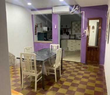 Gualeguaychu House | Casa a una cuadra de costanera Gualeguaychu Hasta 8 personas