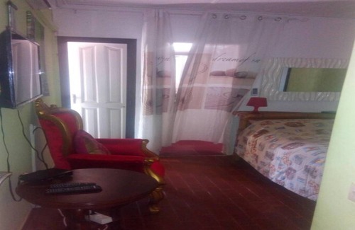 Jacqueville House | Casa Afrika