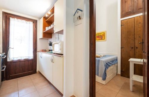 Villaggio Mandorli House | Casa ai Mandorli by Interhome