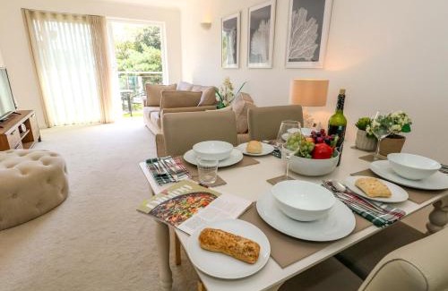 Sandbanks Apartment | Casa Al Mare