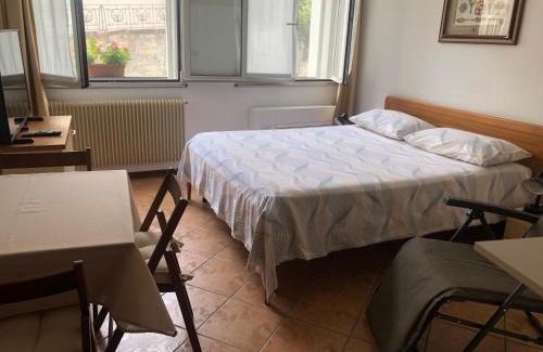 Barriera Vecchia-San Giacomo Apartment | Casa Alba Chiara