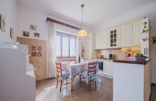 Marina di Massa House | Casa Albertosa by Interhome