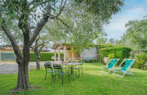 Marina di Massa House | Casa Albertosa by Interhome