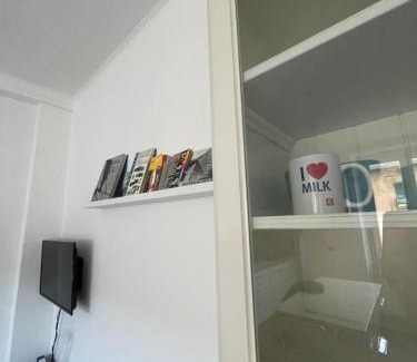 San Teodoro Apartment | Casa Alizeri FREE PARKING COPERTO, 2 min a piedi