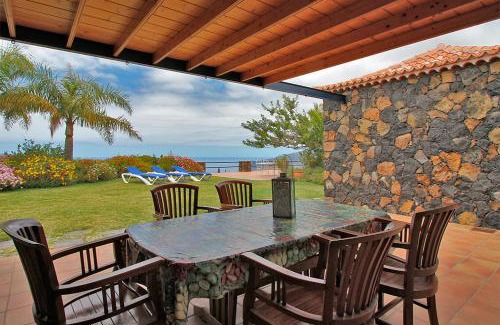 Las Manchas House | Casa Amalia