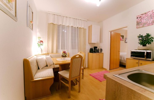 Bairisch Koelldorf House | Casa Ananda Ferienhaus