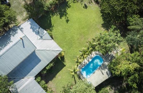 San Bernardino House | Casa Angi, con jardín y piscina en Sanber