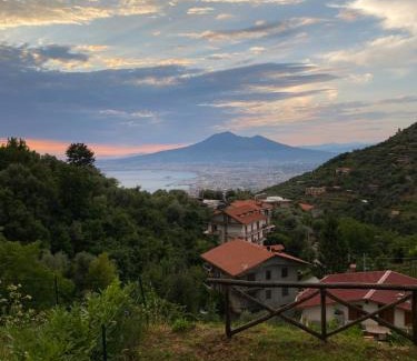 Piazza-Tralia-Pendolo House | Casa Antonia
