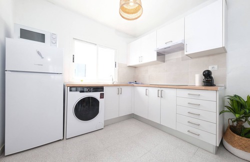 Arrieta Ski Chalet | Casa Aramén a few meters from the ocean