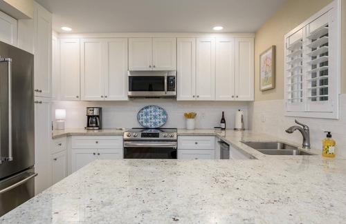 Paradise Valley Village Condo | CASA Aria/3rd Floor Gorgeous Unit