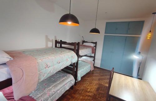 Duques Bed & Breakfast | Casa Azul - Quitandinha