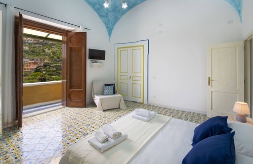 Liparlati Apartment | Casa Barbera A - Two Bedroom Apartment, Sleeps 4