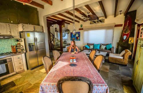 Puerto Villamil Villa | Casa Baronesa Waterfront Villa