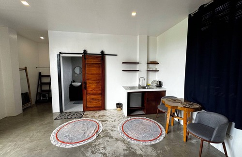 General Luna Hotel | Casa Basa Siargao