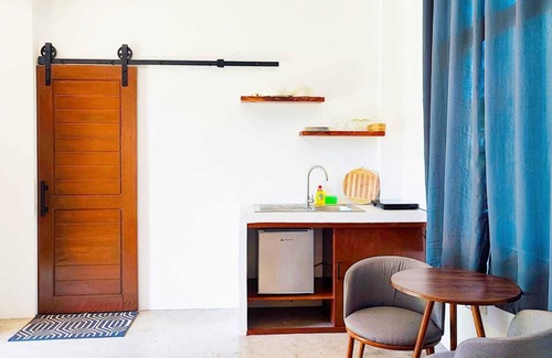 General Luna Hotel | Casa Basa Siargao