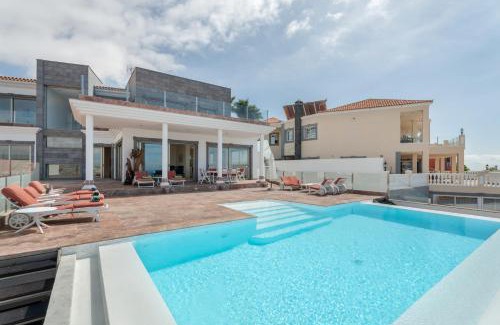 San Eugenio Villa | Casa Bella Vista