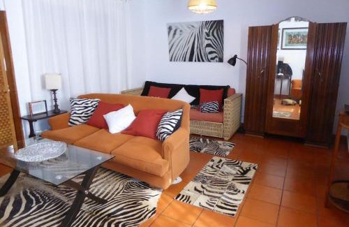 Vila Nova de Milfontes House | CASA BERIMBAU