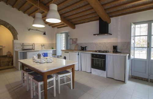 Lorenzana House | Casa Bianca by Interhome