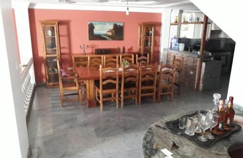 Manta House | Casa Blanca alojamientos