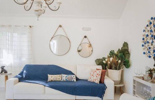 Village da Ferradura House | Casa Blanca Conforto Neoclásico, Búzios/RJ