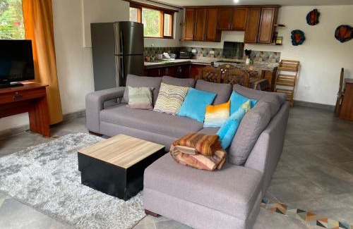 Cotacachi Apartment | Casa Blanca departamento