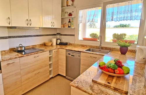 Tarajalejo House | Casa Bonita, Tarajalejo, Garden, Pool, Internet