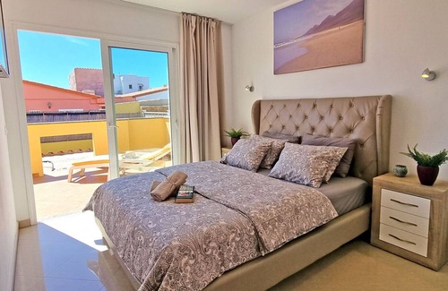 Tarajalejo House | Casa Bonita, Tarajalejo, Garden, Pool, Internet