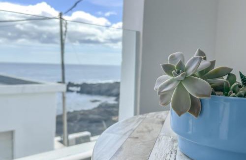 Punta Mujeres Apartment | Casa Burgao 2 on the front line with seaview terrace