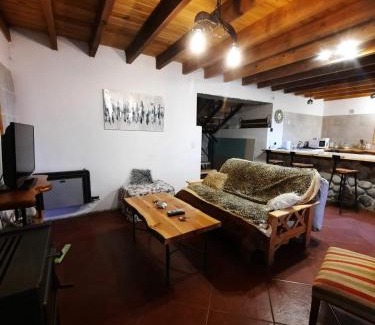 San Martin de los Andes House | Casa Cabaña de Alquiler Turístico para Vacacionar con Familia o Amigos en San Martin de los Andes Capacidad 6 Personas