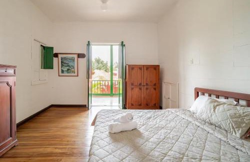 El Colegio Other | Casa cafetera