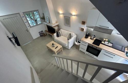 Selianitika Apartment | Casa calma -Selianitika 100m from the sea by ΜΡS