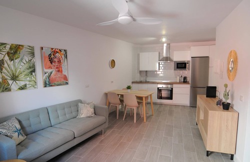 Alcala Apartment | CASA CARACOLA Great apartment for 4 people 45 meters from the sea.Wifi