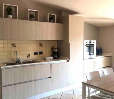 Padenghe sul Garda Apartment | CASA CASTELLO